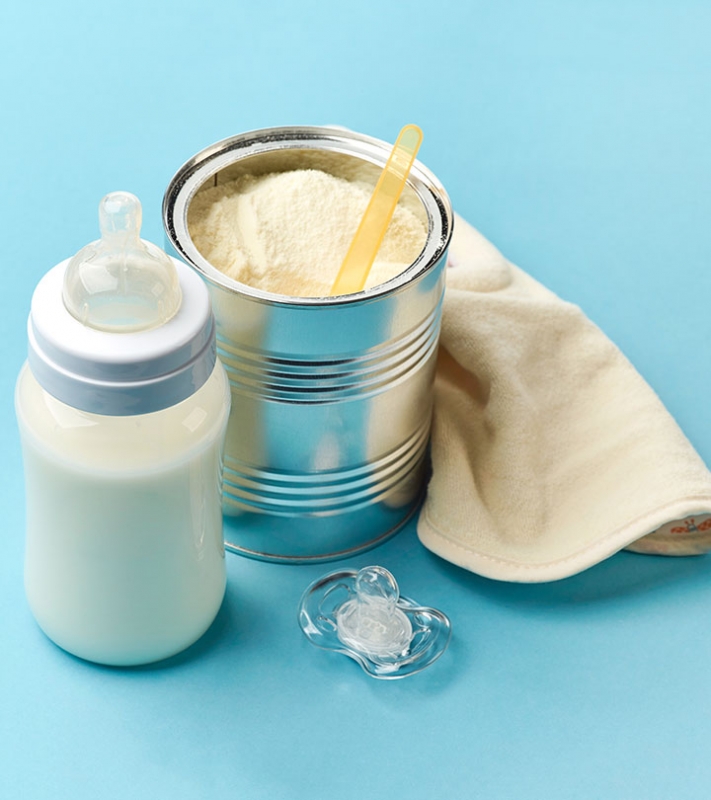 Khi nào cho trẻ uống sữa công thức