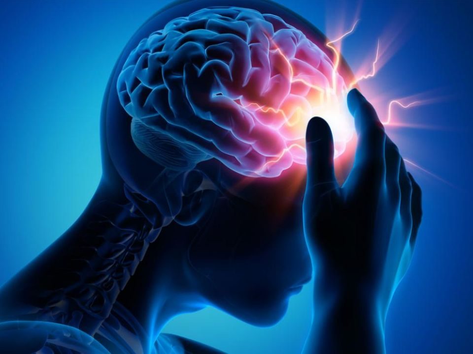 Thiếu máu não là một trong những yếu tố khiến đau nửa đầu