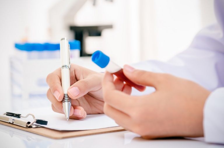 Dịch vụ lấy mẫu xét nghiệm ADN pháp lý tại nhà