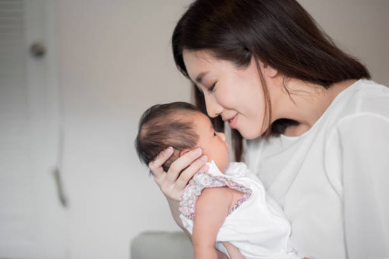 xét nghiệm adn cho trẻ sơ sinh