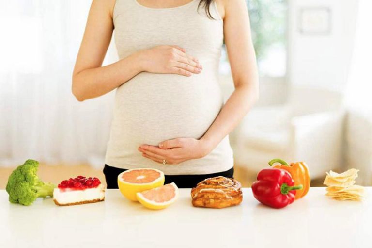 Mẹ bầu cần bổ sung gì trước và sau khi xét nghiệm NIPT?