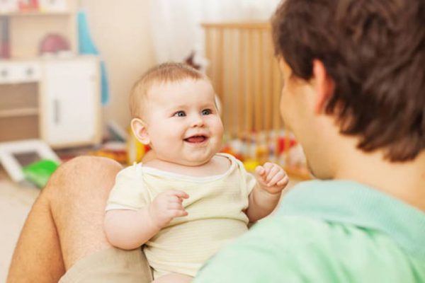cách phát triển ngôn ngữ cho trẻ