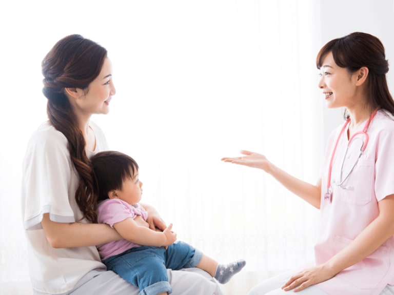 Dấu hiệu chậm đi ở trẻ. Khi nào cần đưa trẻ đi gặp bác sĩ?