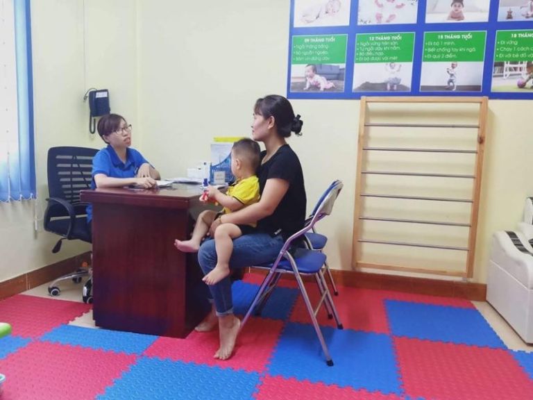 Lưu ý bố mẹ cần biết khi điều trị múa vờn