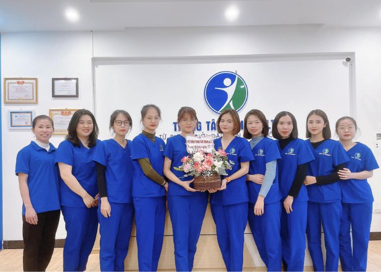 chúc mừng ngày thầy thuốc Việt Nam