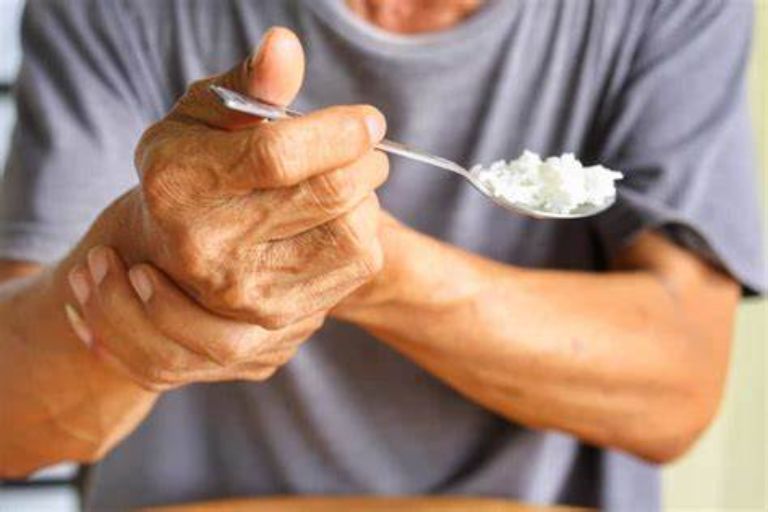 Dấu hiệu nhận biết người mắc rối loạn vận động chức năng